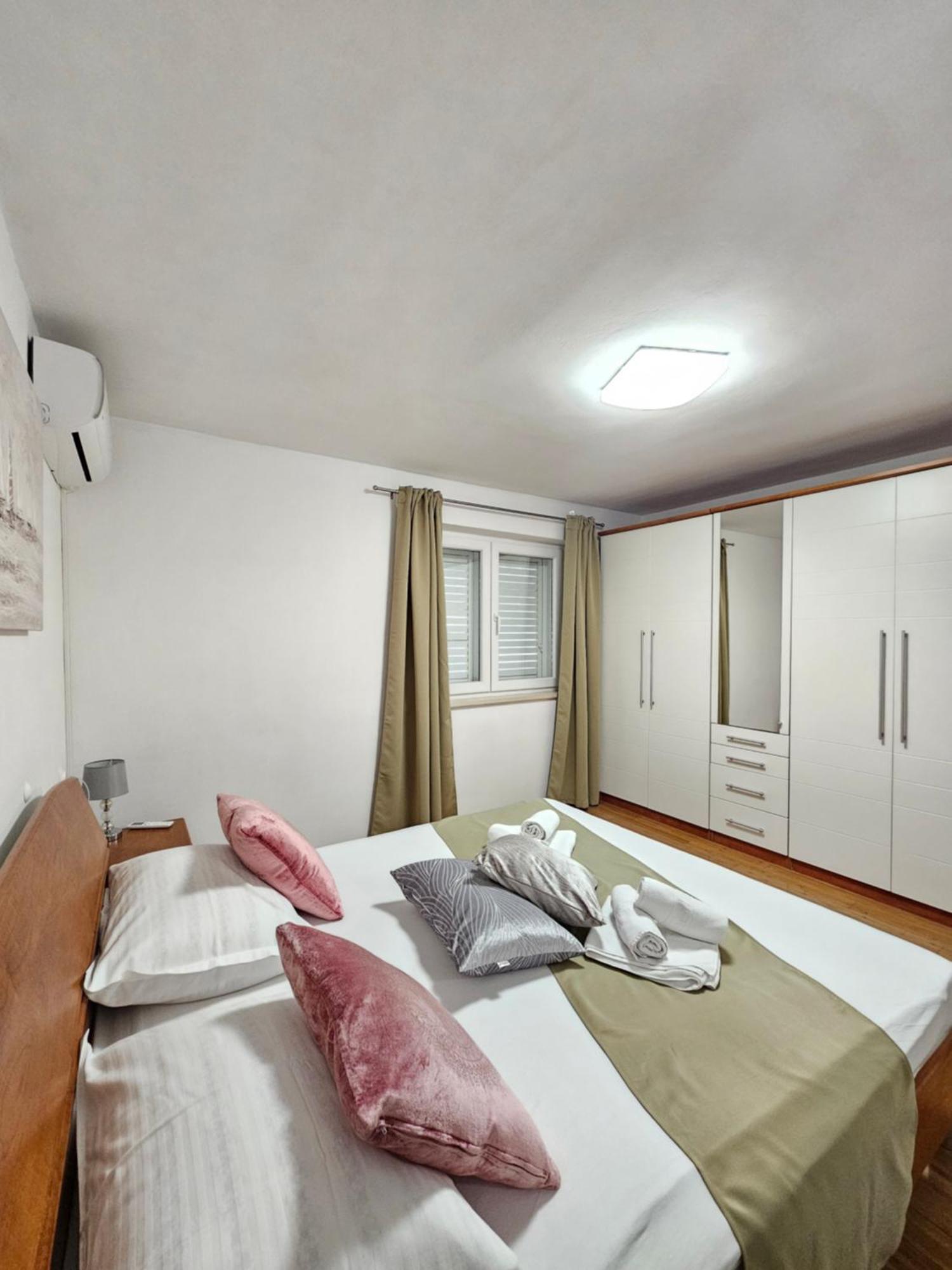 Apartments Iva มาคาร์สกา ภายนอก รูปภาพ
